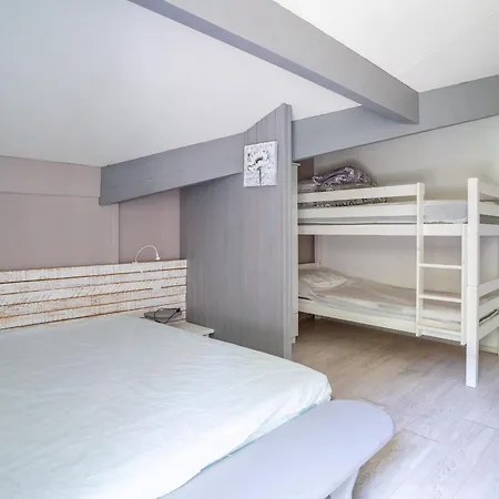Appartement, Climatisation, Pres Du - 6 Pers. Appartement